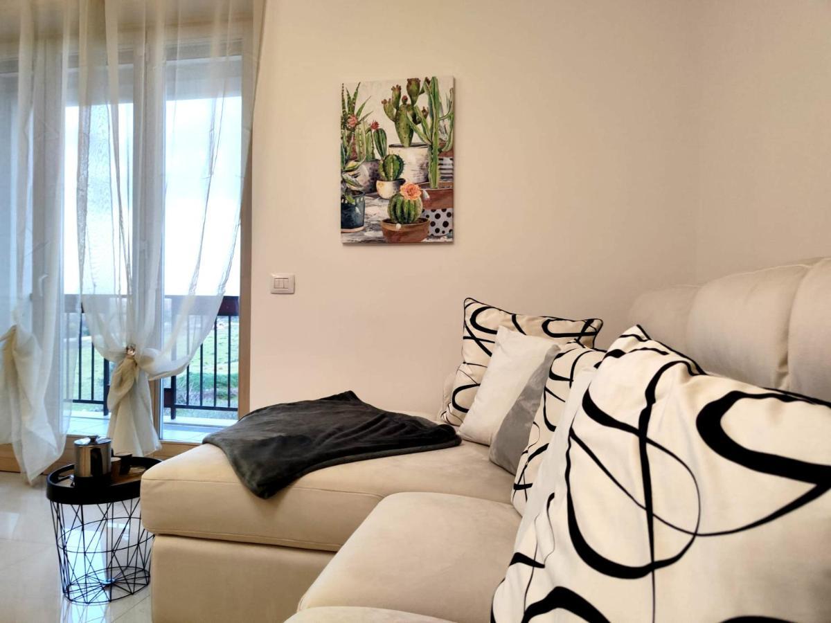 Deluxe Alba Apartment Locorotondo Exterior photo